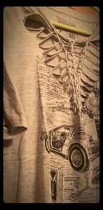 Distressed tshirt Back to Future/Lootcrate Boho